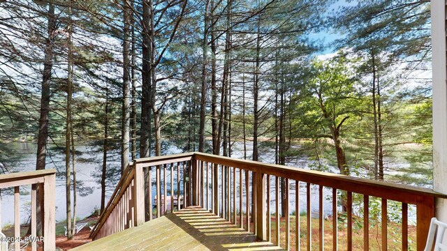 109 Lake Dr, Dingmans Ferry, PA 18328 - view of wooden terrace