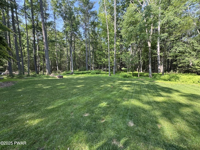 414 Leisure Loop, Milford, PA 18337 - view of grassy yard