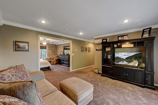 living area featuring crown molding, recessed lighting, baseboards, and carpet