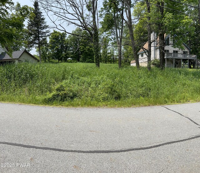 35 Forest Ln, Lake Ariel, PA 18436 - photo 1