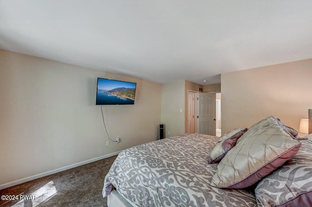 view of carpeted bedroom