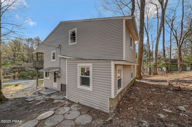 110 Maple Dr, Greentown, PA 18426 - view of rear view of property