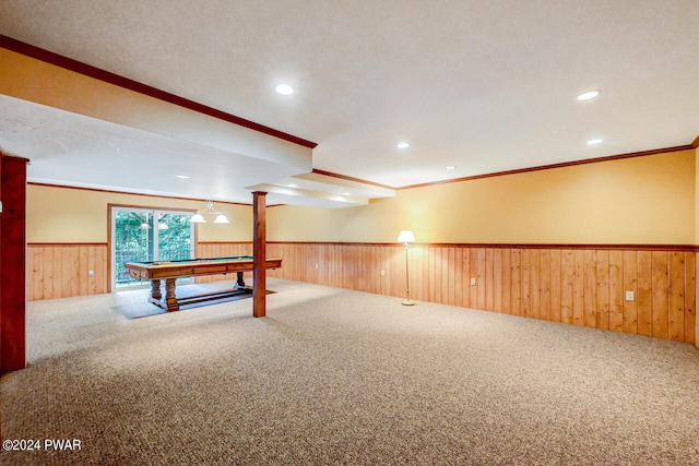 rec room with crown molding, carpet floors, and pool table