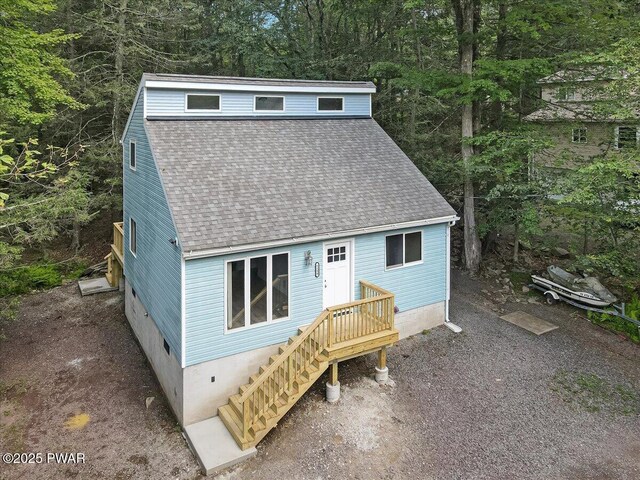 1180 Wallenpaupack Dr, Lake Ariel, PA 18436 - view of front facade featuring roof with shingles and crawl space
