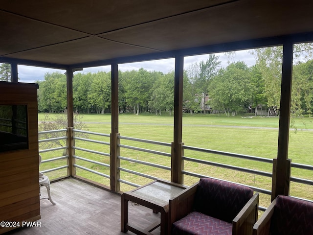 view of unfurnished sunroom