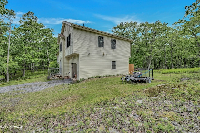 2106 Blueberry Ct, Bushkill, PA 18324 - back of property
