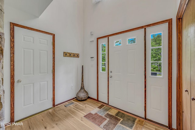 2106 Blueberry Ct, Bushkill, PA 18324 - foyer entrance featuring light wood-style flooring and baseboards