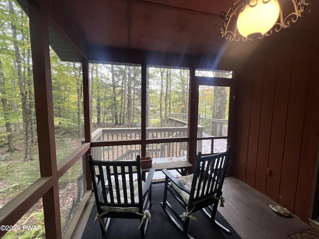 view of sunroom / solarium