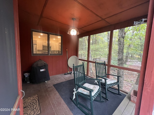 view of sunroom / solarium