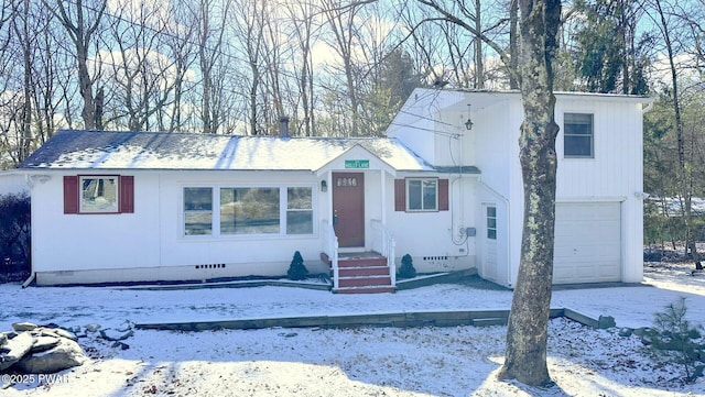 view of front of home featuring a garage