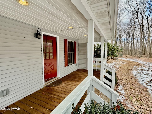 view of wooden deck