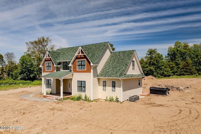 8 Matthews Dr, Milford, PA 18337 - view of front of home featuring roof with shingles