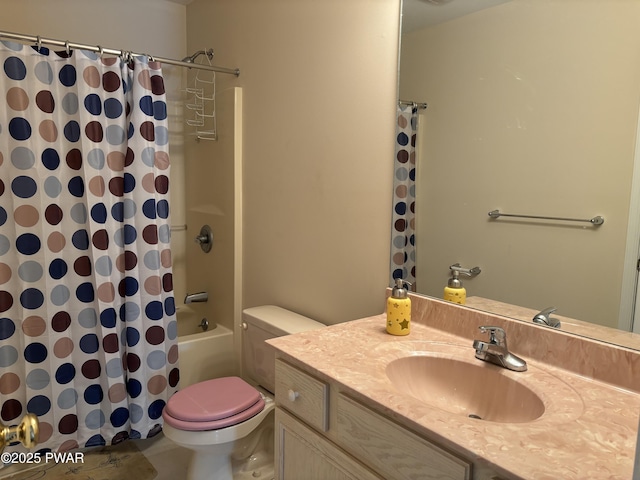 129 Skyview Rd, Dingmans Ferry, PA 18328 - bathroom with vanity and shower / bath combo