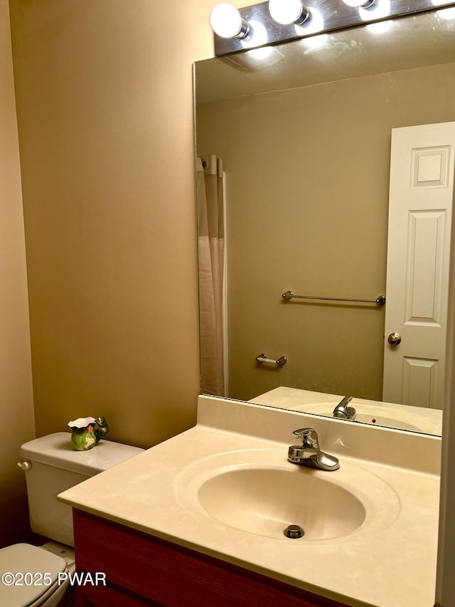 129 Skyview Rd, Dingmans Ferry, PA 18328 - full bathroom with vanity and toilet