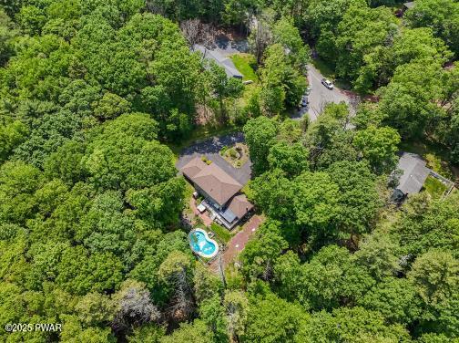 3043 Hemlock Rd, Stroudsburg, PA 18360 - aerial overview of property's location with a heavily wooded area and a pool