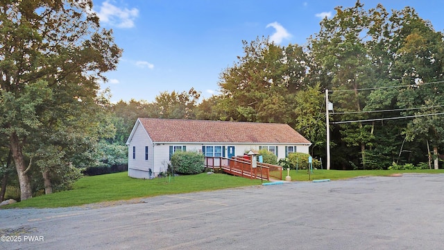 1103 Beaver Ln, Shohola, PA 18458