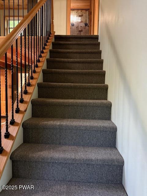 1030 Evergreen Dr, Lake Ariel, PA 18436 - view of stairway