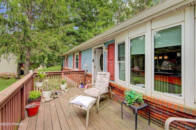 202 Fox Rd, Dingmans Ferry, PA 18328 - view of wooden deck