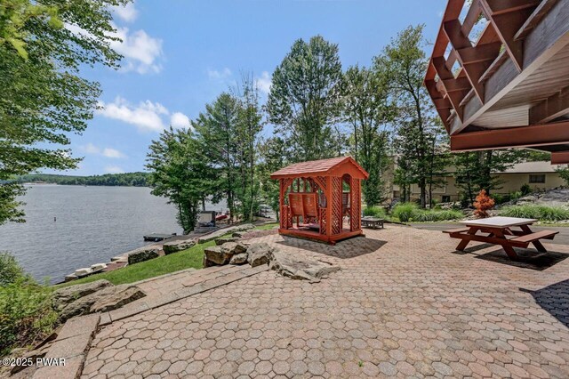 518 Lakeview Dr E, Lake Ariel, PA 18436 - view of patio with a water view