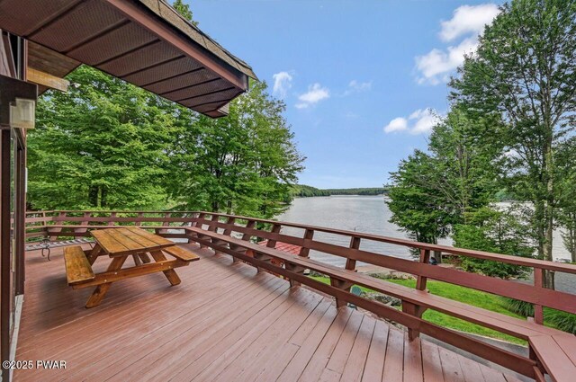 518 Lakeview Dr E, Lake Ariel, PA 18436 - deck featuring a water view