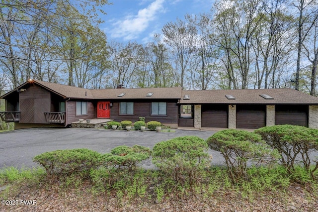 809 Blackbirch Ct, Lords Valley, PA 18428 - photo 1