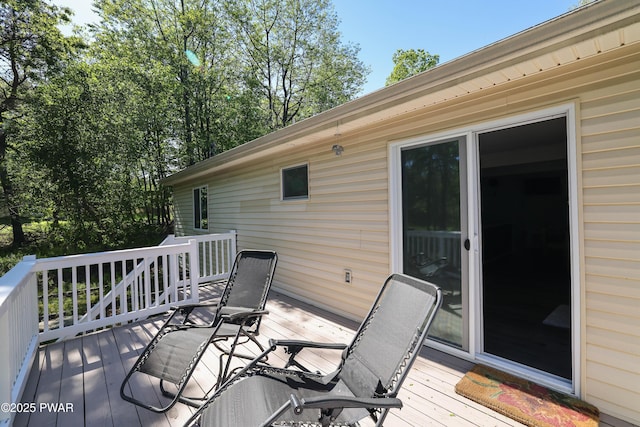 439 Gold Finch Rd, Bushkill, PA 18324 - view of wooden deck
