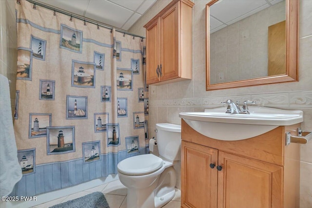 1474 Lakeland Dr, Lake Ariel, PA 18436 - full bathroom with tile patterned flooring, vanity, a drop ceiling, and curtained shower