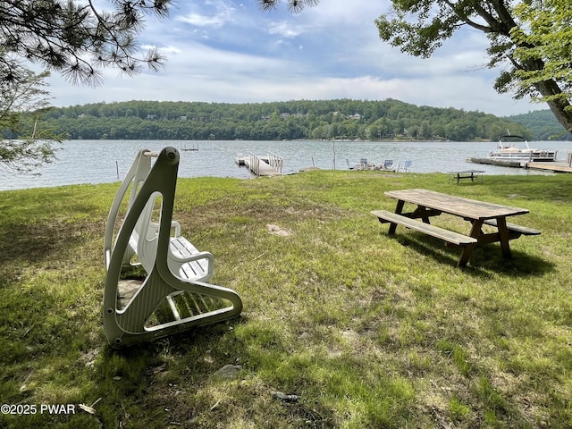 1474 Lakeland Dr, Lake Ariel, PA 18436 - surrounding community featuring a forest view, a water view, and a yard