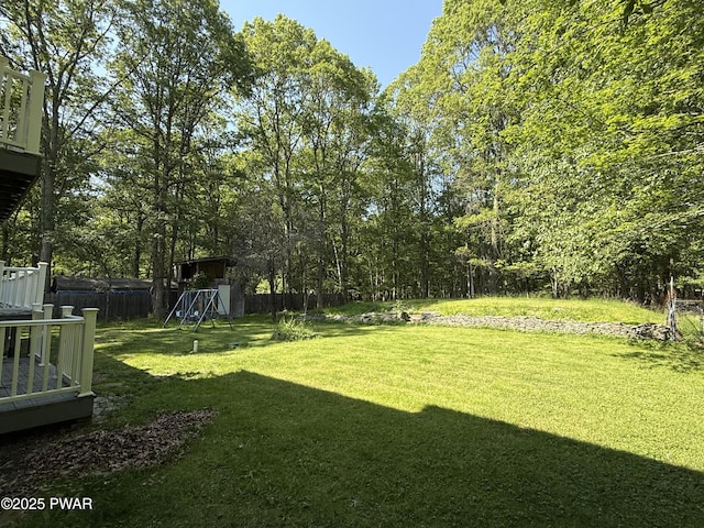 12044 Maplewood Dr, East Stroudsburg, PA 18302 - view of yard with a deck