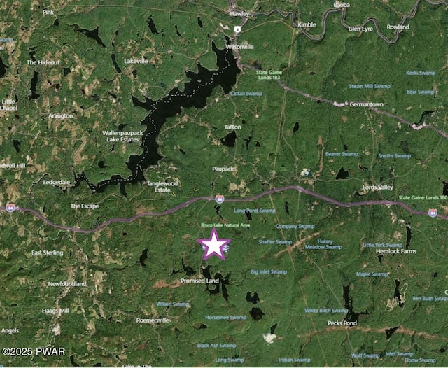 142 E Balsam Rd, Greentown, PA 18426