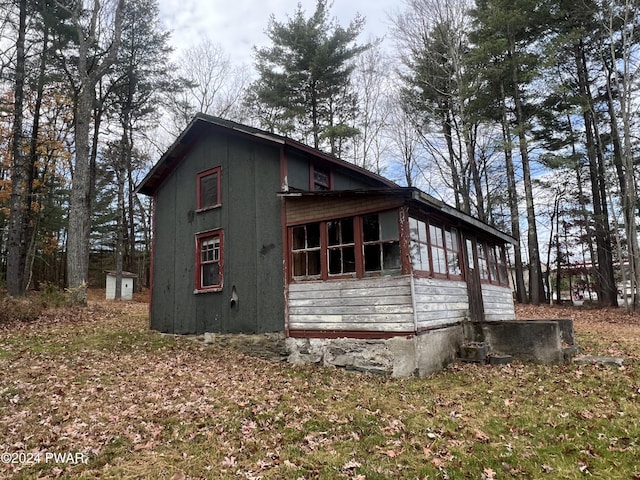 view of home's exterior