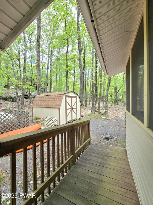 113 Widgeon Ln, Lords Valley, PA 18428 - view of deck