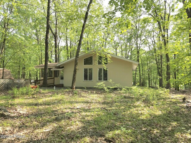 113 Widgeon Ln, Lords Valley, PA 18428 - view of rear view of house