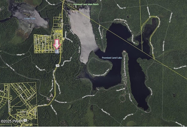 58 Branch Rd, Greentown, PA 18426