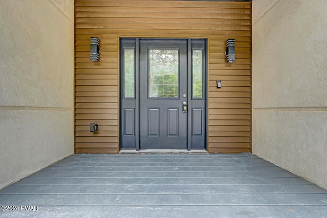 view of entrance to property