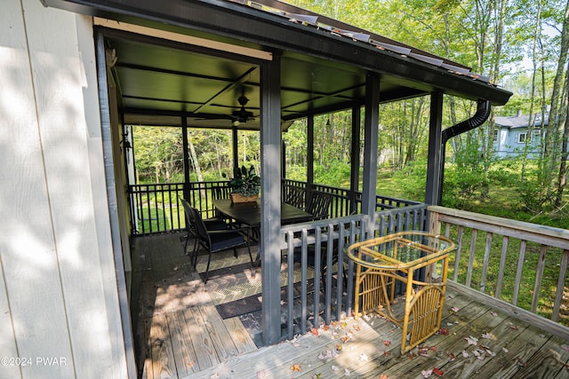 deck featuring ceiling fan