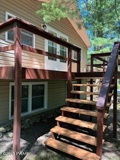 195 Conashaugh Trl, Milford, PA 18337 - entrance to property