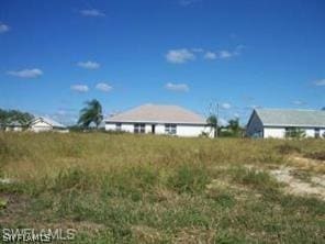 Listing photo 2 for 4016 10th St W, Lehigh Acres FL 33971