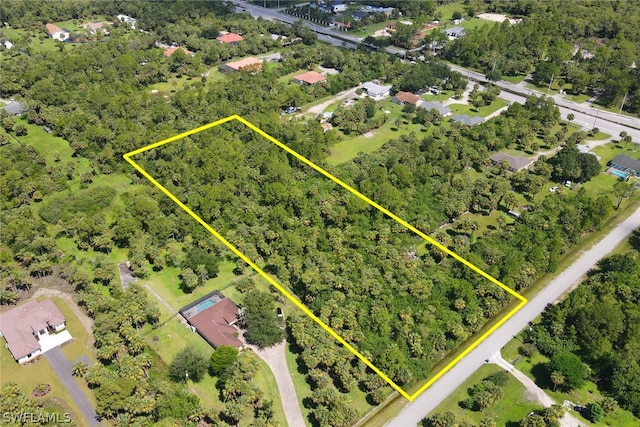 Listing photo 3 for 121 15th St SW, Naples FL 34117