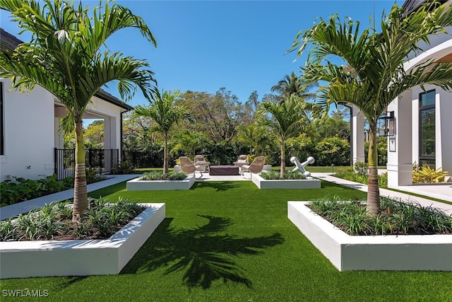 view of yard with a patio