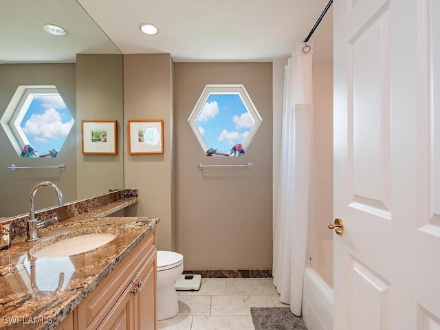7575 Pelican Bay Blvd Unit 608, Naples, FL 34108