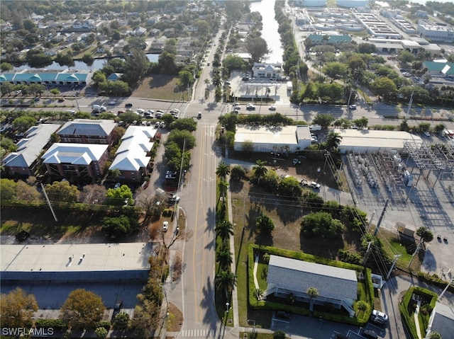 Listing photo 3 for 1202 5th Ave N, Naples FL 34102