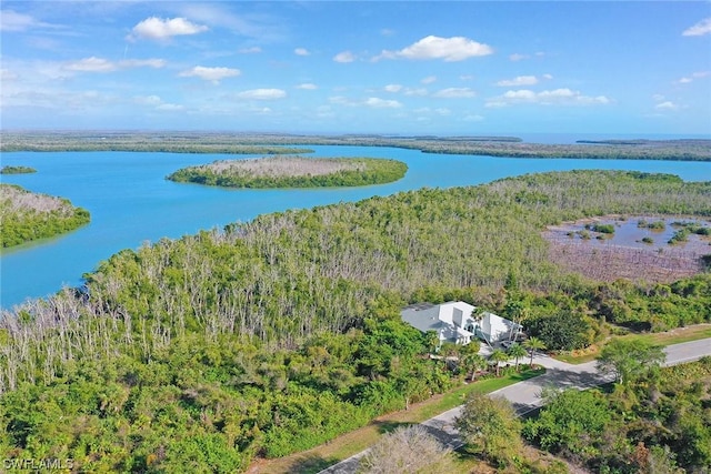 Listing photo 3 for 780 Whiskey Creek Dr, Marco Island FL 34145