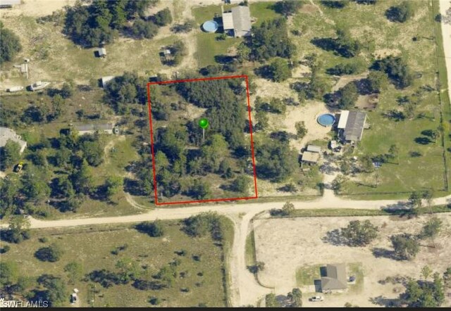 Listing photo 3 for 5391 W Osmond Ln, Dunnellon FL 34433