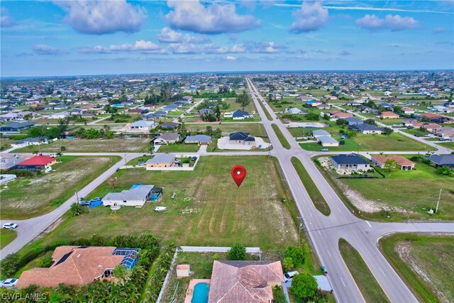 Listing photo 3 for 2122 Embers Pkwy, Cape Coral FL 33993