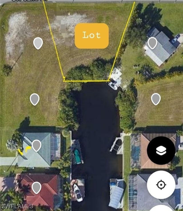 Listing photo 3 for 2624 SW 32nd Ln, Cape Coral FL 33914