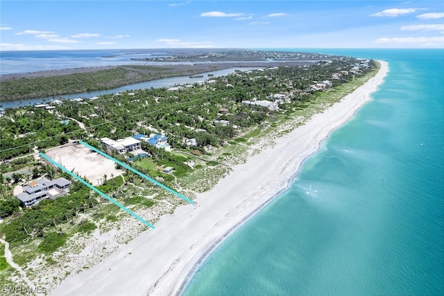 Listing photo 3 for 16280 Captiva Dr, Captiva FL 33924