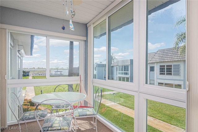 view of sunroom / solarium