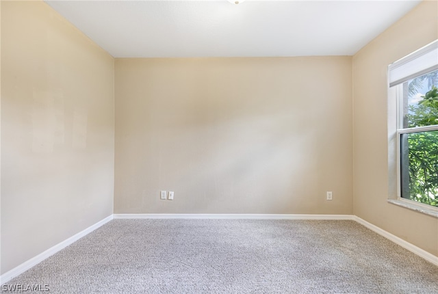 empty room with carpet