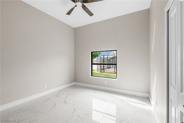 empty room featuring ceiling fan